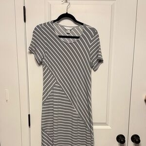 Christopher & Banks Gray and White Abstract Stripe Maxi Dress